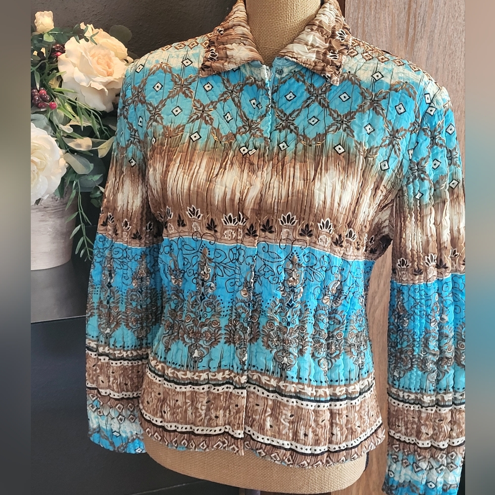 UBU Crinkle Jacket Small in tan, cream, gold and turquoise colors
